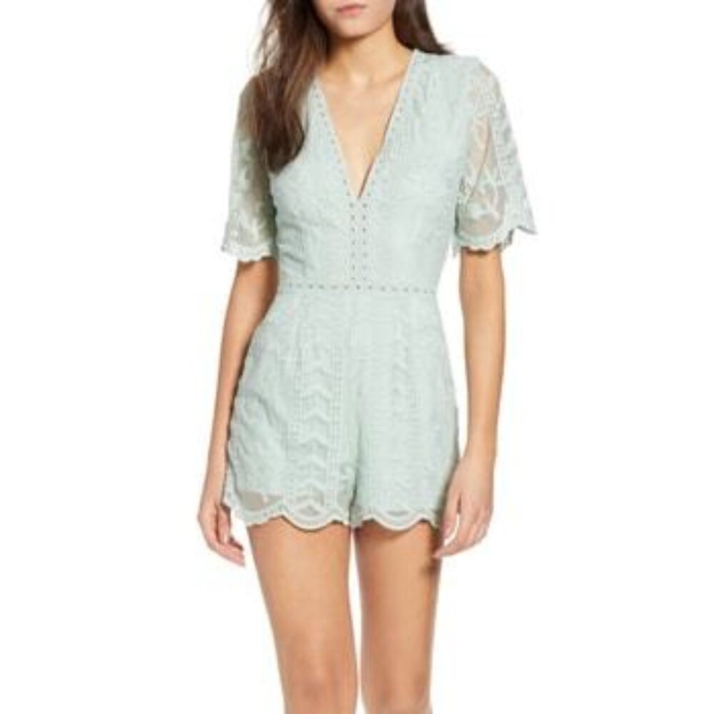 Socialite lace romper